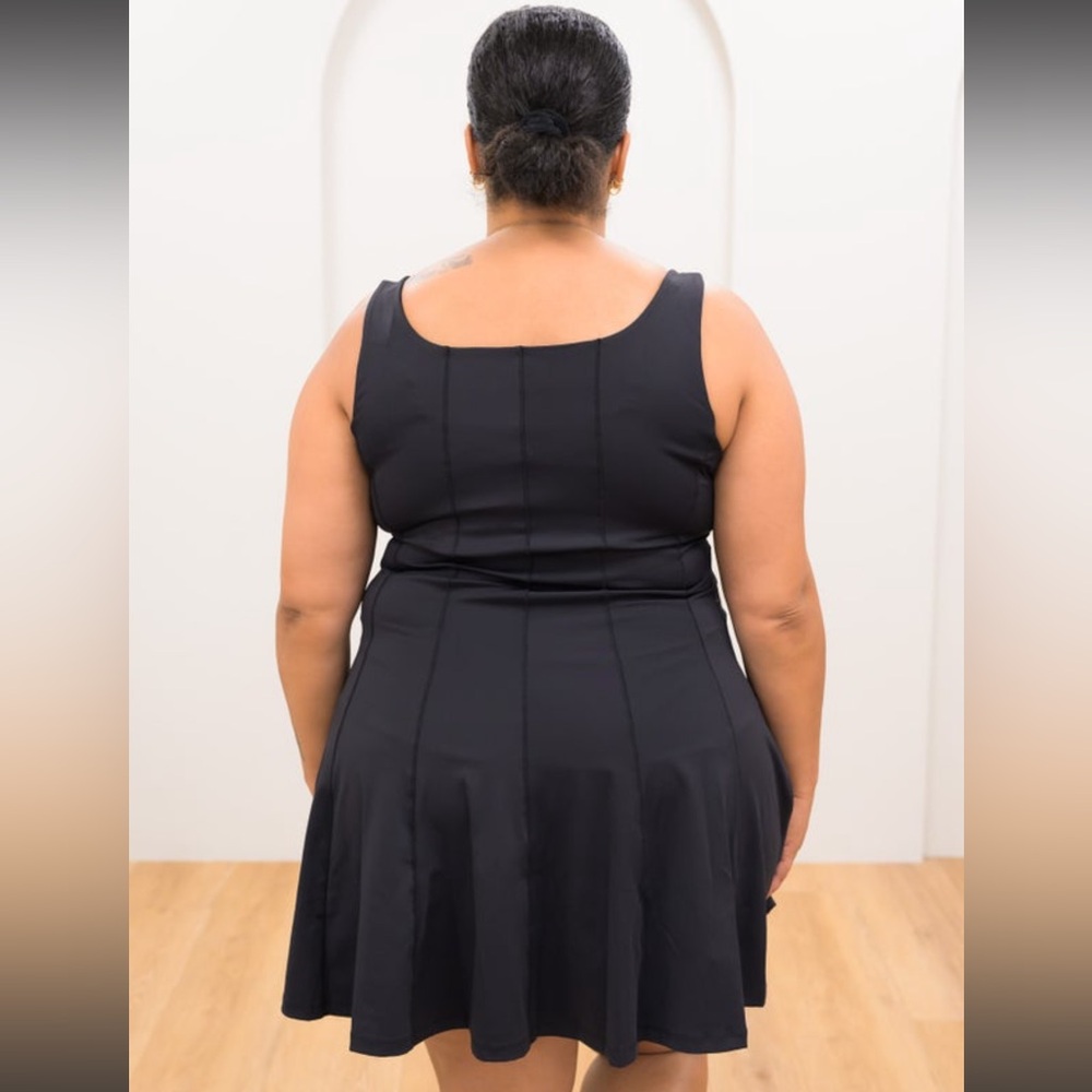 White Birch Elegant Black Mini Dress - Picture 2 of 9
